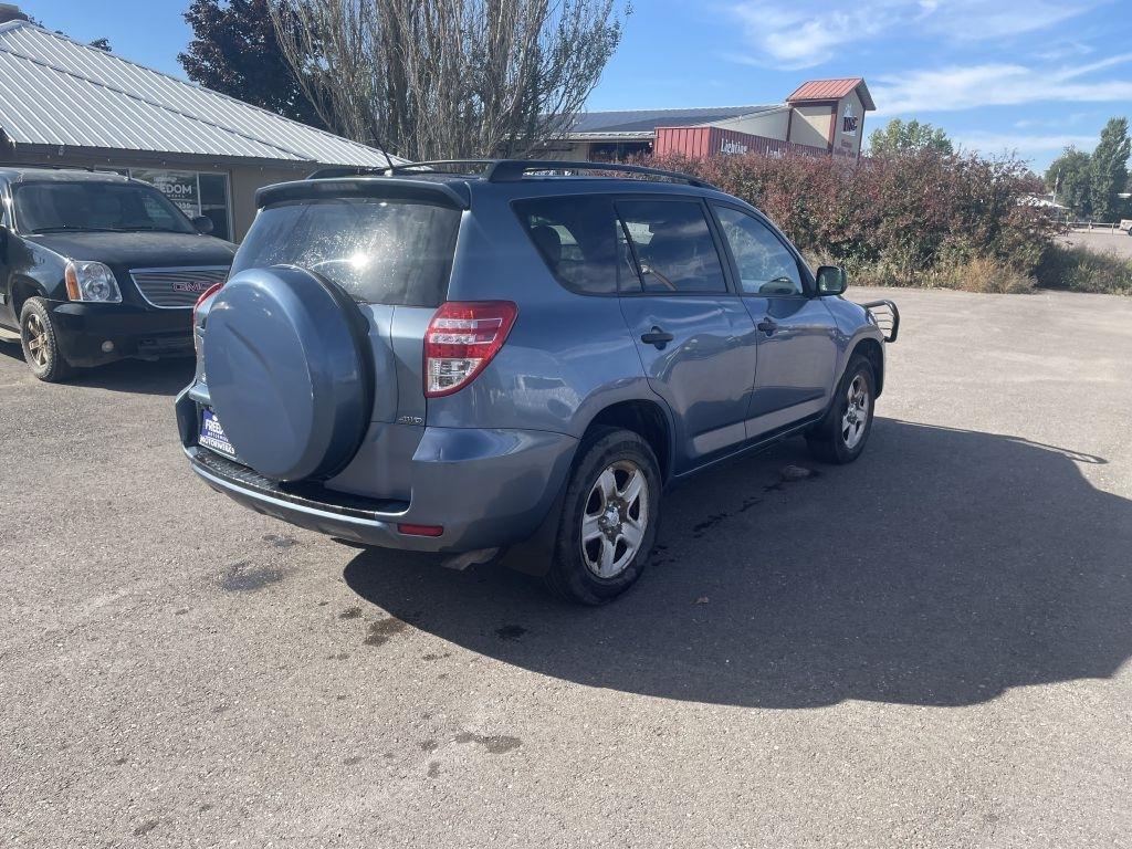Toyota RAV4 Base I4 4WD 2011