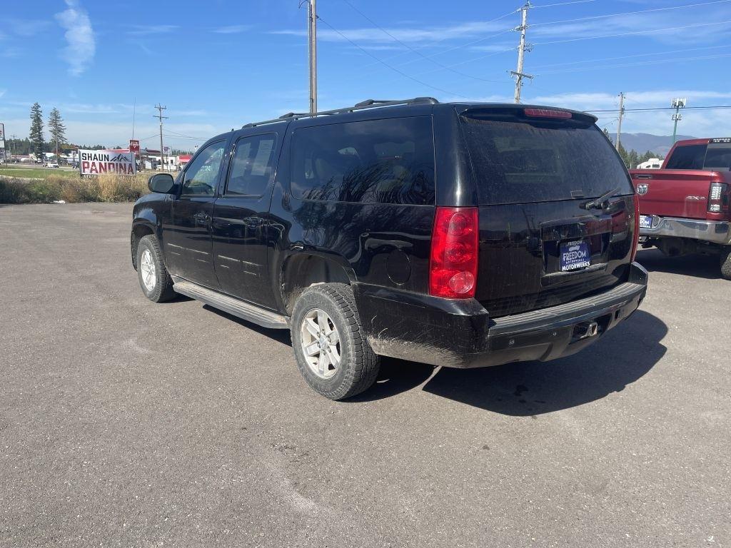 GMC Yukon XL SLT 1/2 Ton 4WD 2013