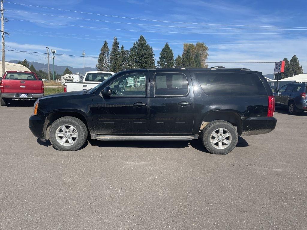 GMC Yukon XL SLT 1/2 Ton 4WD 2013