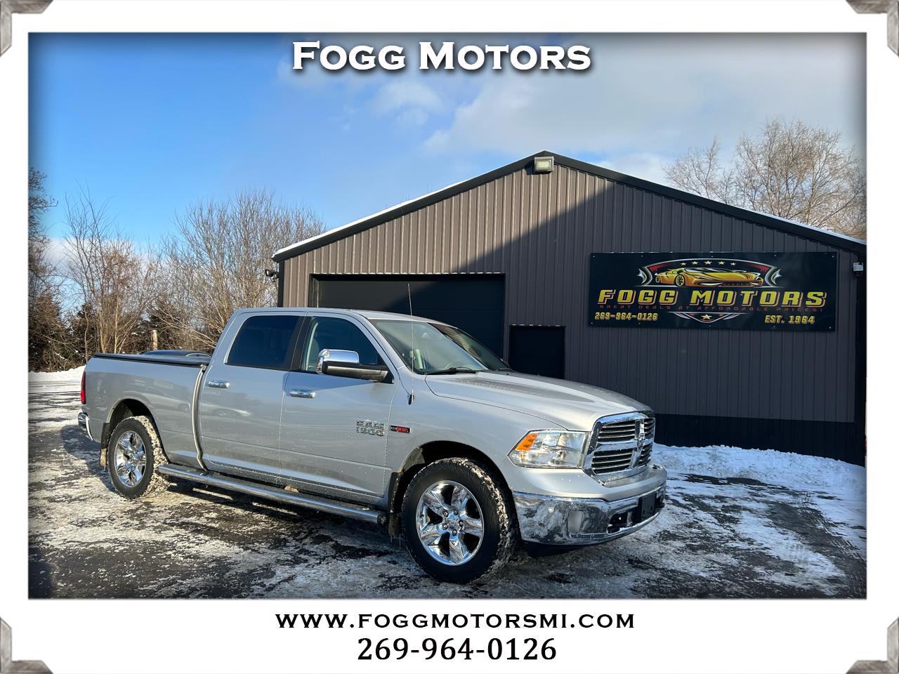 2015 RAM 1500 SLT Crew Cab 4WD