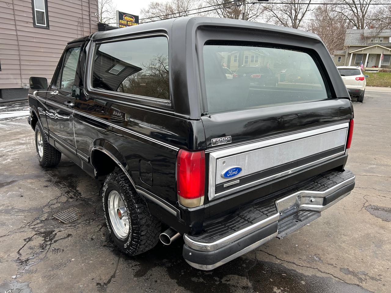 Ford Bronco Custom 1989