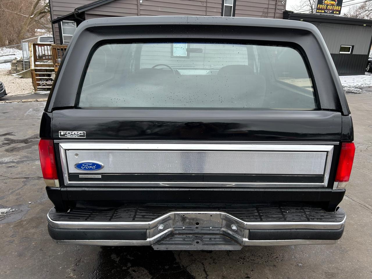 Ford Bronco Custom 1989