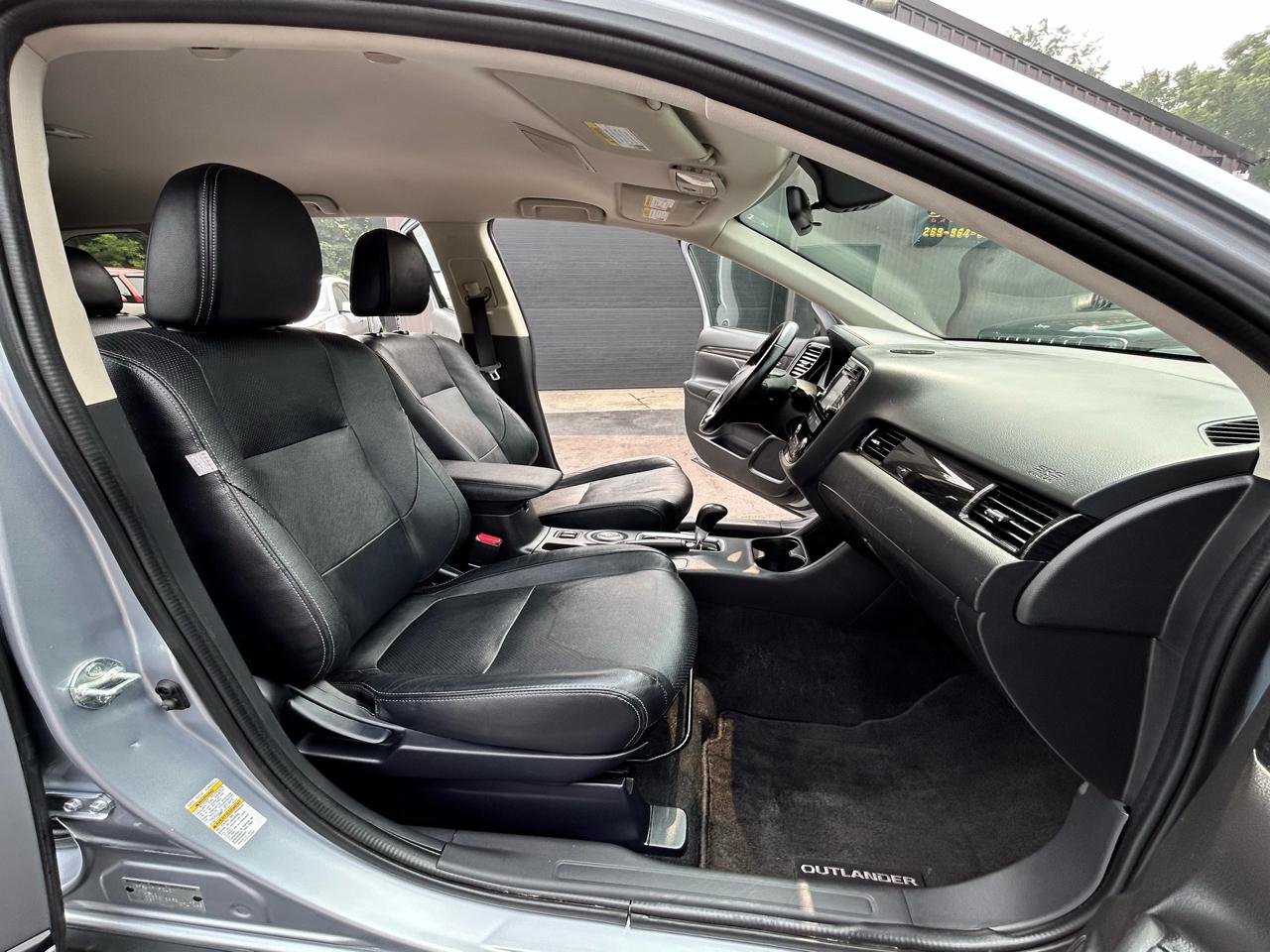 2016 Mitsubishi Outlander SEL - Photo 16