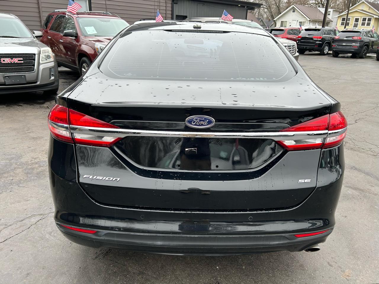 View vehicle photo 6