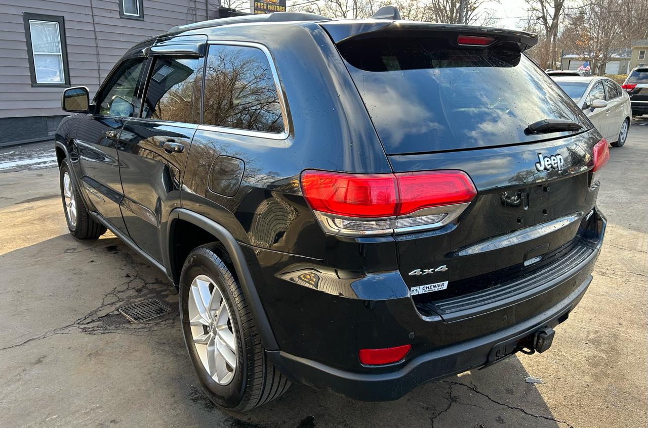Jeep Grand Cherokee Laredo 4WD 2017