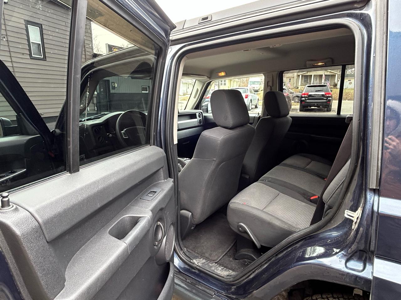 Jeep Commander Sport 4WD 2008