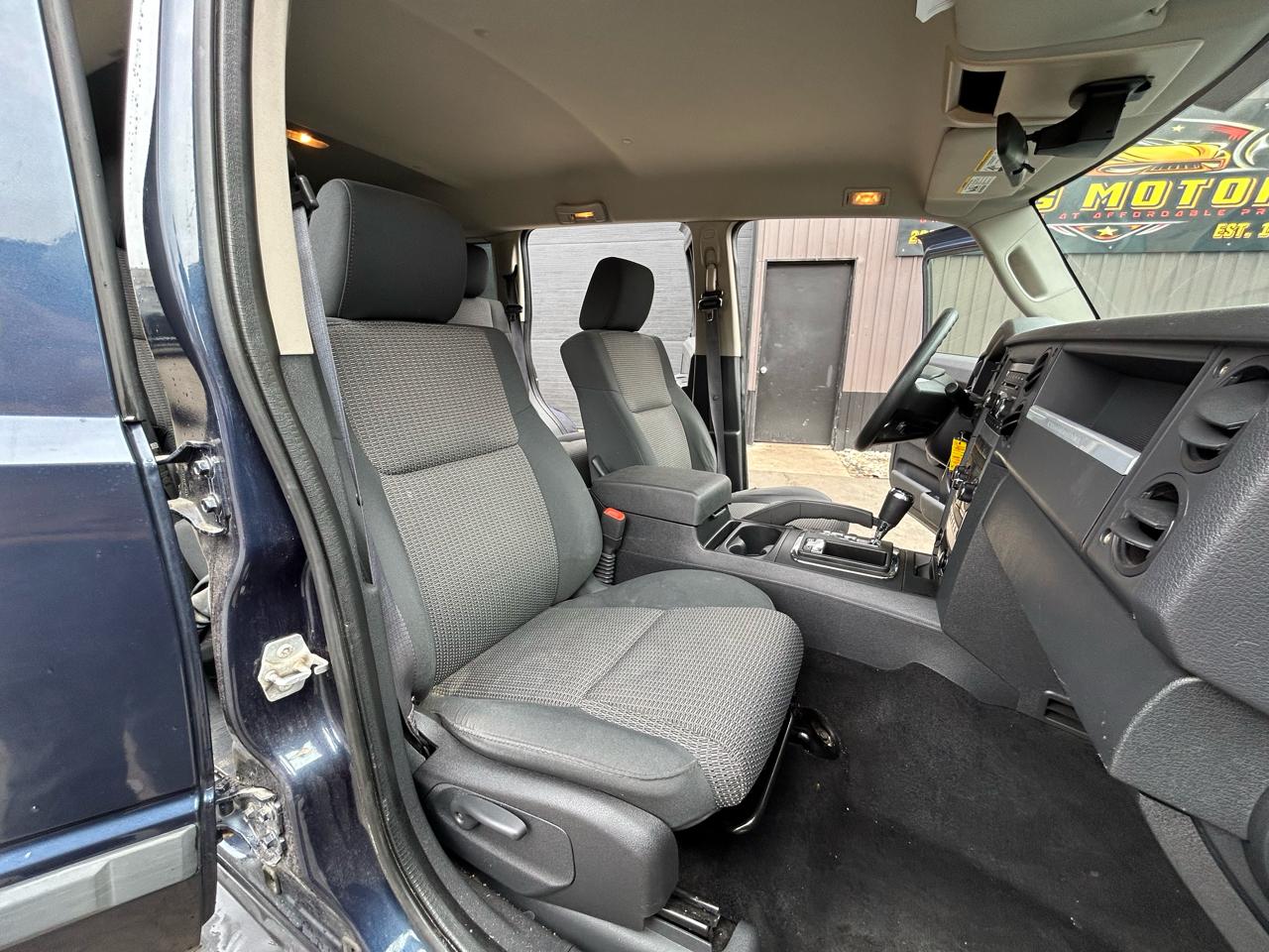 Jeep Commander Sport 4WD 2008