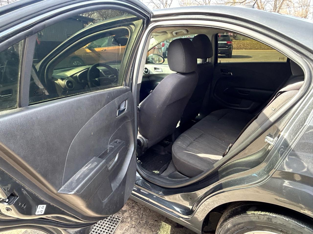 Chevrolet Sonic LT Auto Sedan 2017