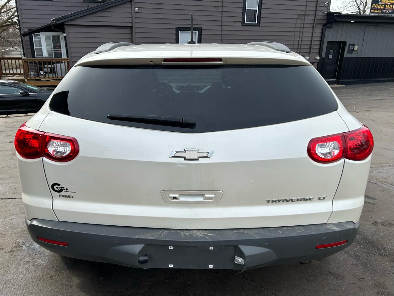 Chevrolet Traverse LT AWD 2012