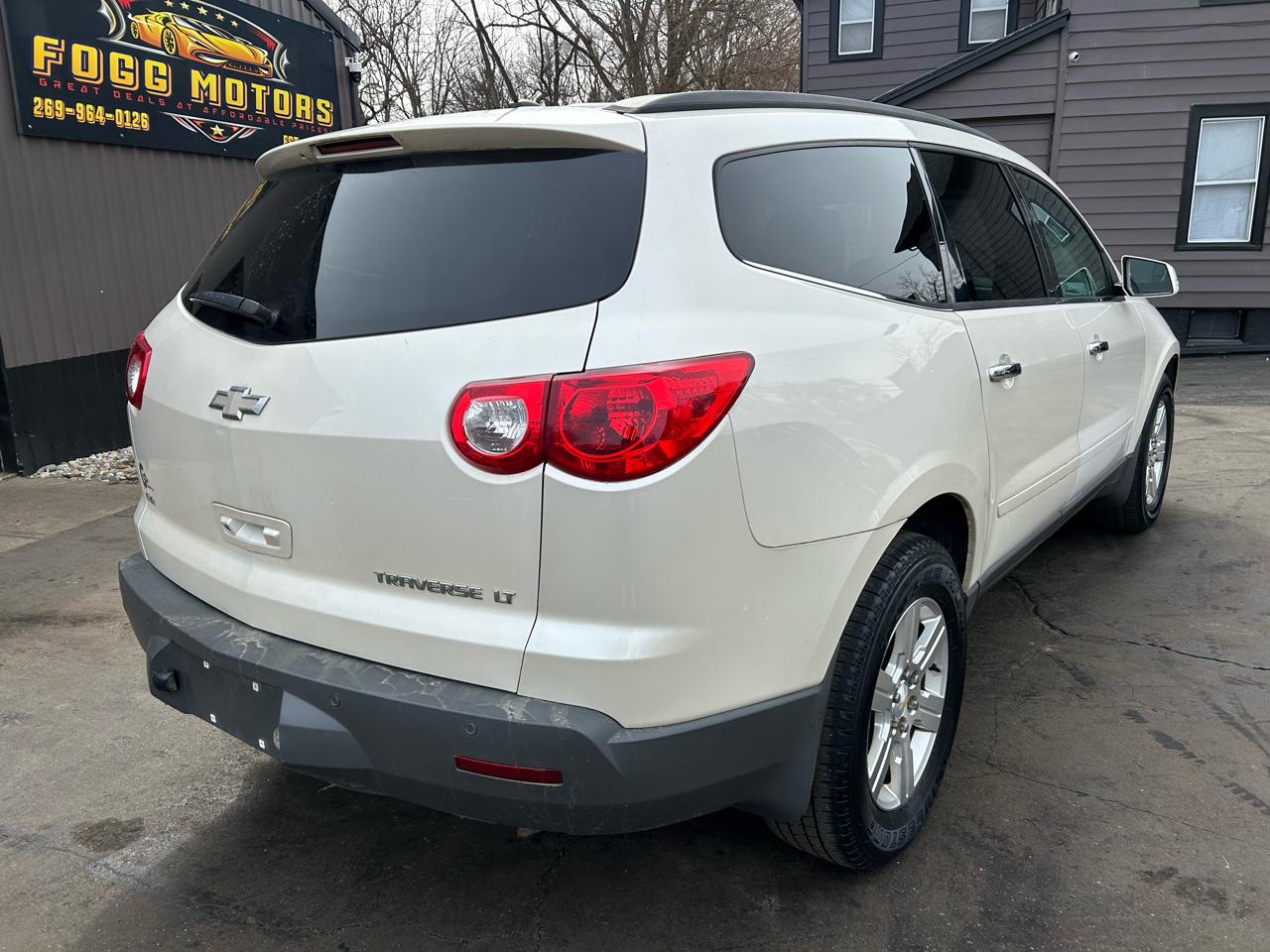 Chevrolet Traverse LT AWD 2012