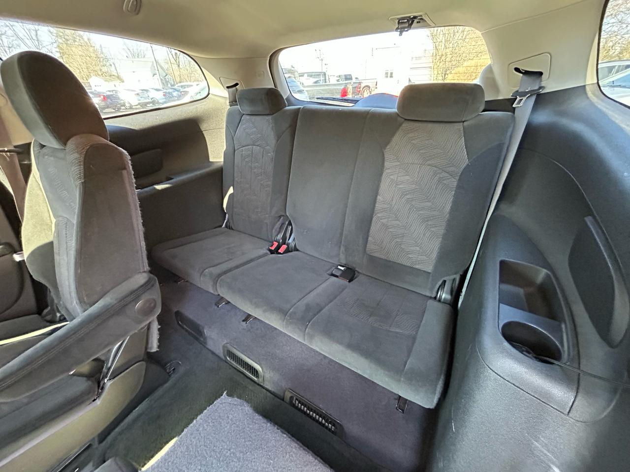 Buick Enclave Base FWD 2012