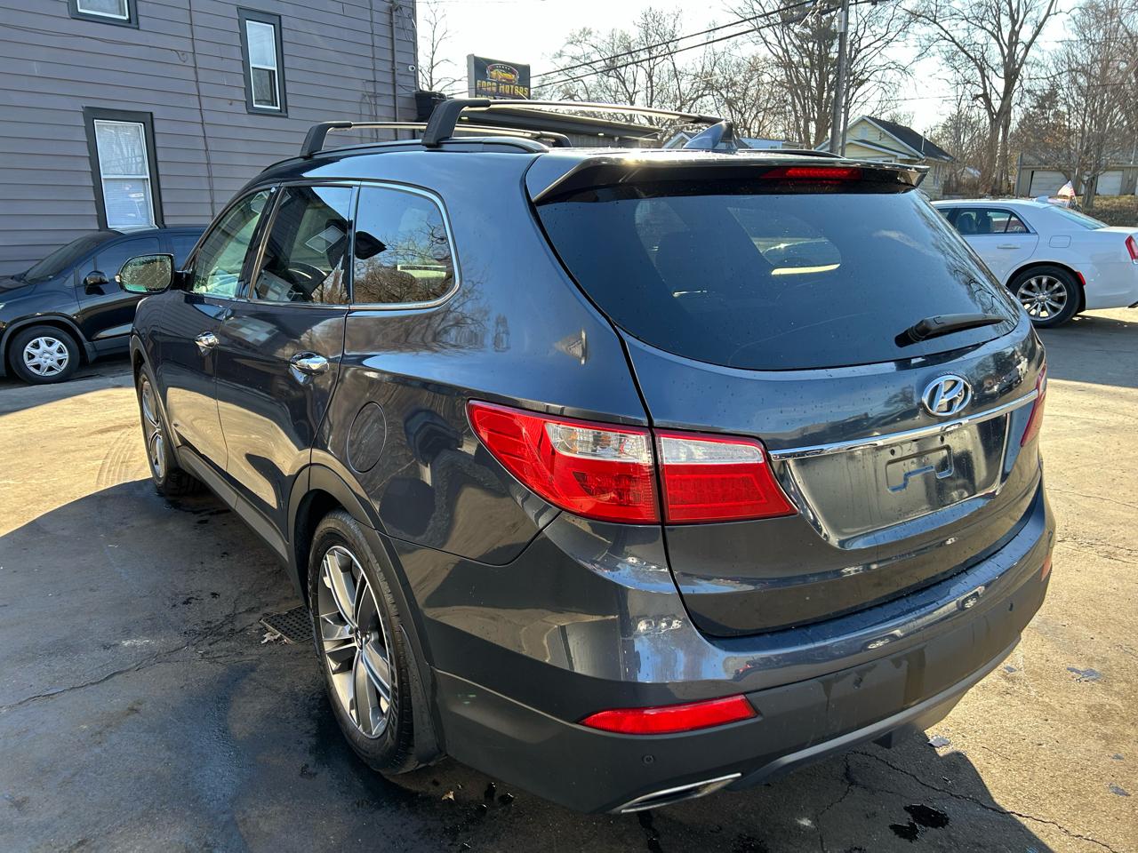 Hyundai Santa Fe SE w/Ultimate Package 2016