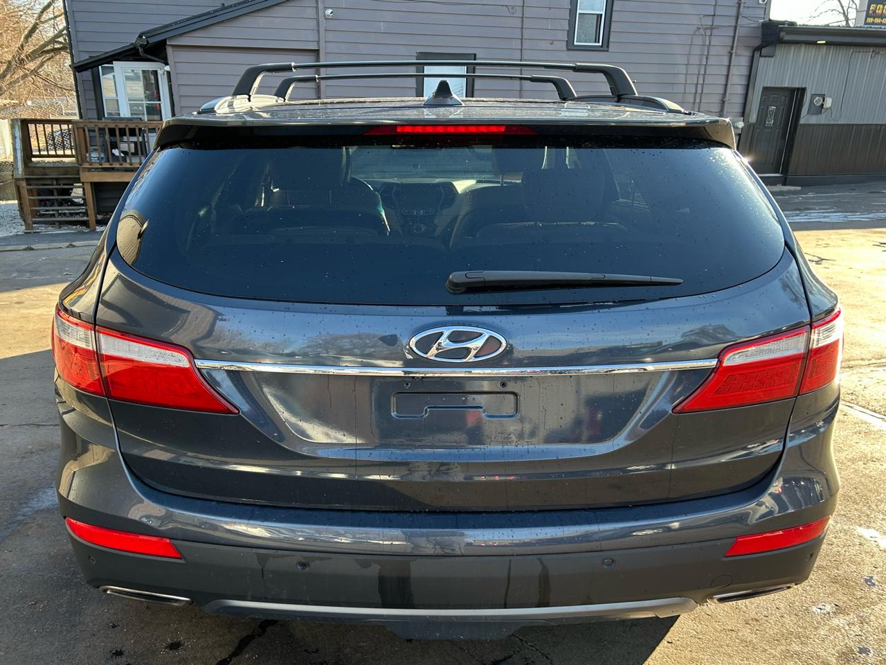 Hyundai Santa Fe SE w/Ultimate Package 2016