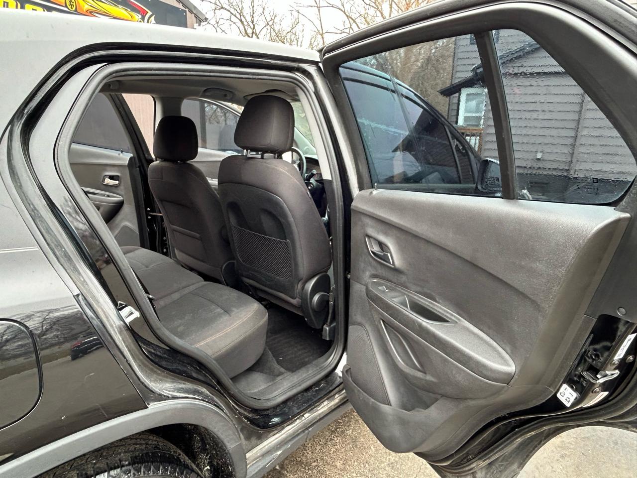 Chevrolet Trax LS FWD 2018