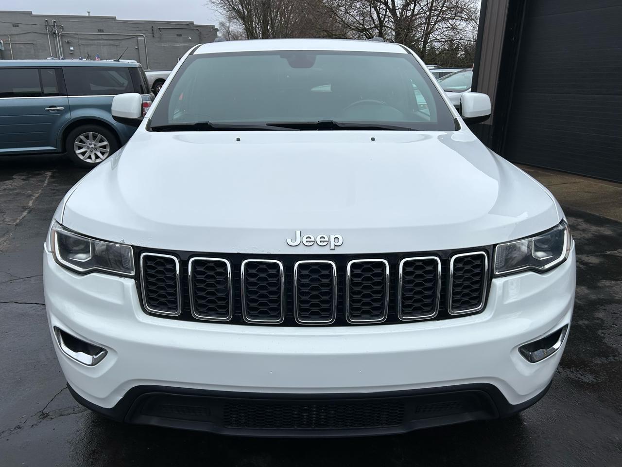 Jeep Grand Cherokee Laredo 4WD 2018