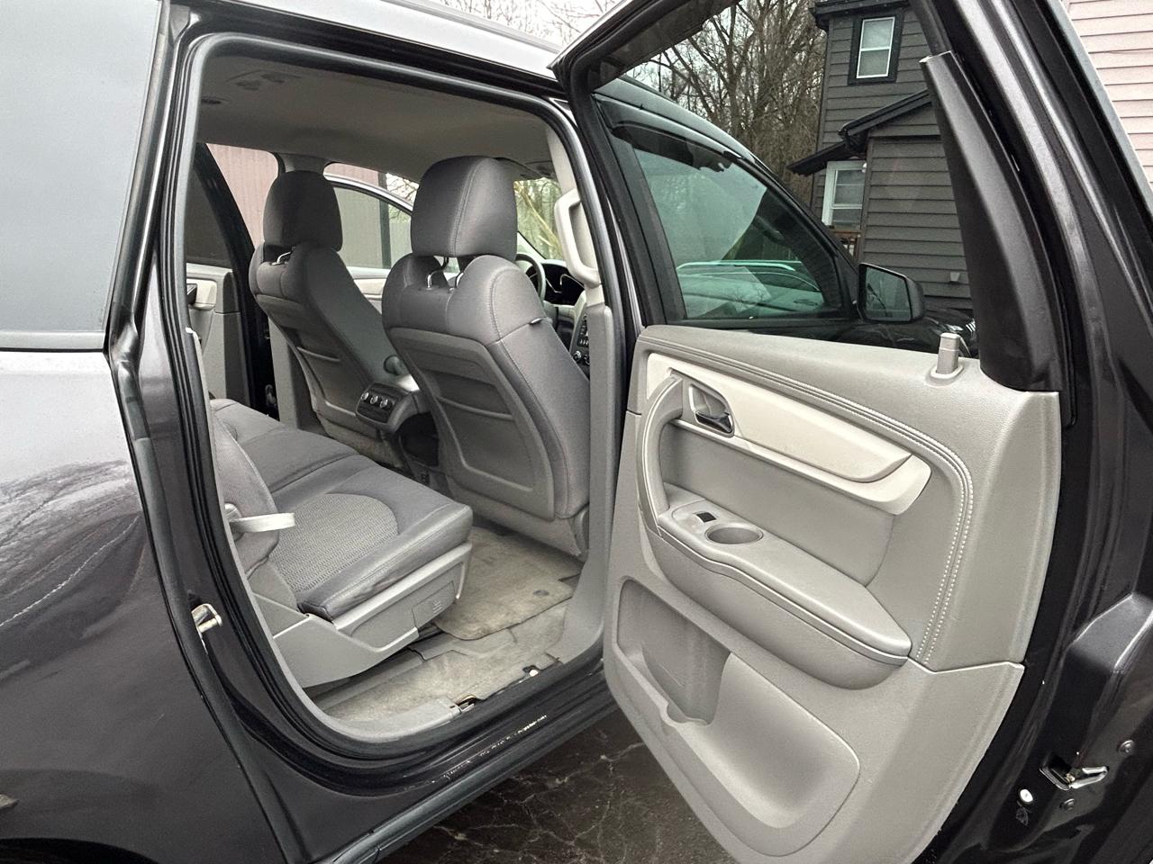 Chevrolet Traverse LS AWD w/PDC 2016