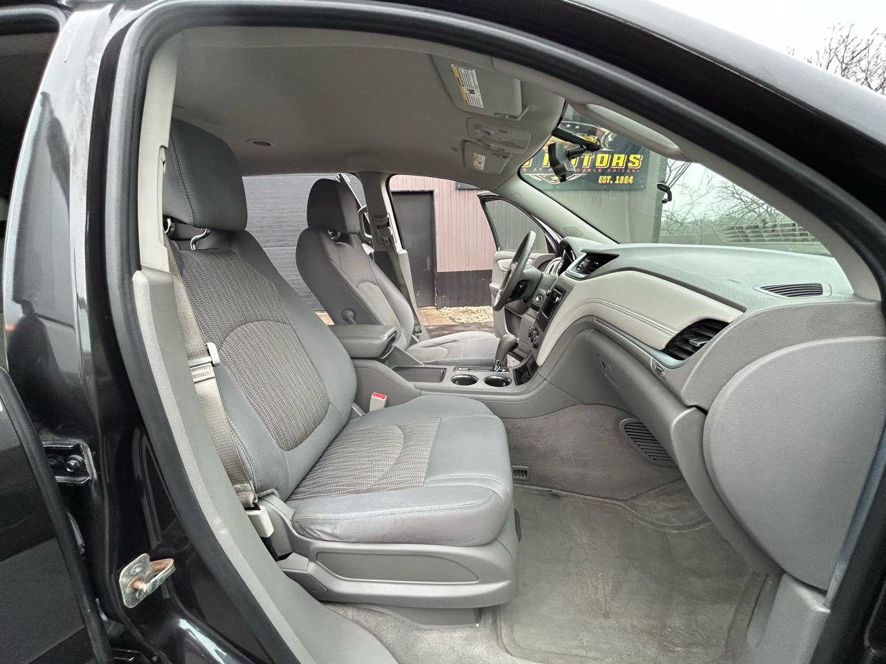 Chevrolet Traverse LS AWD w/PDC 2016