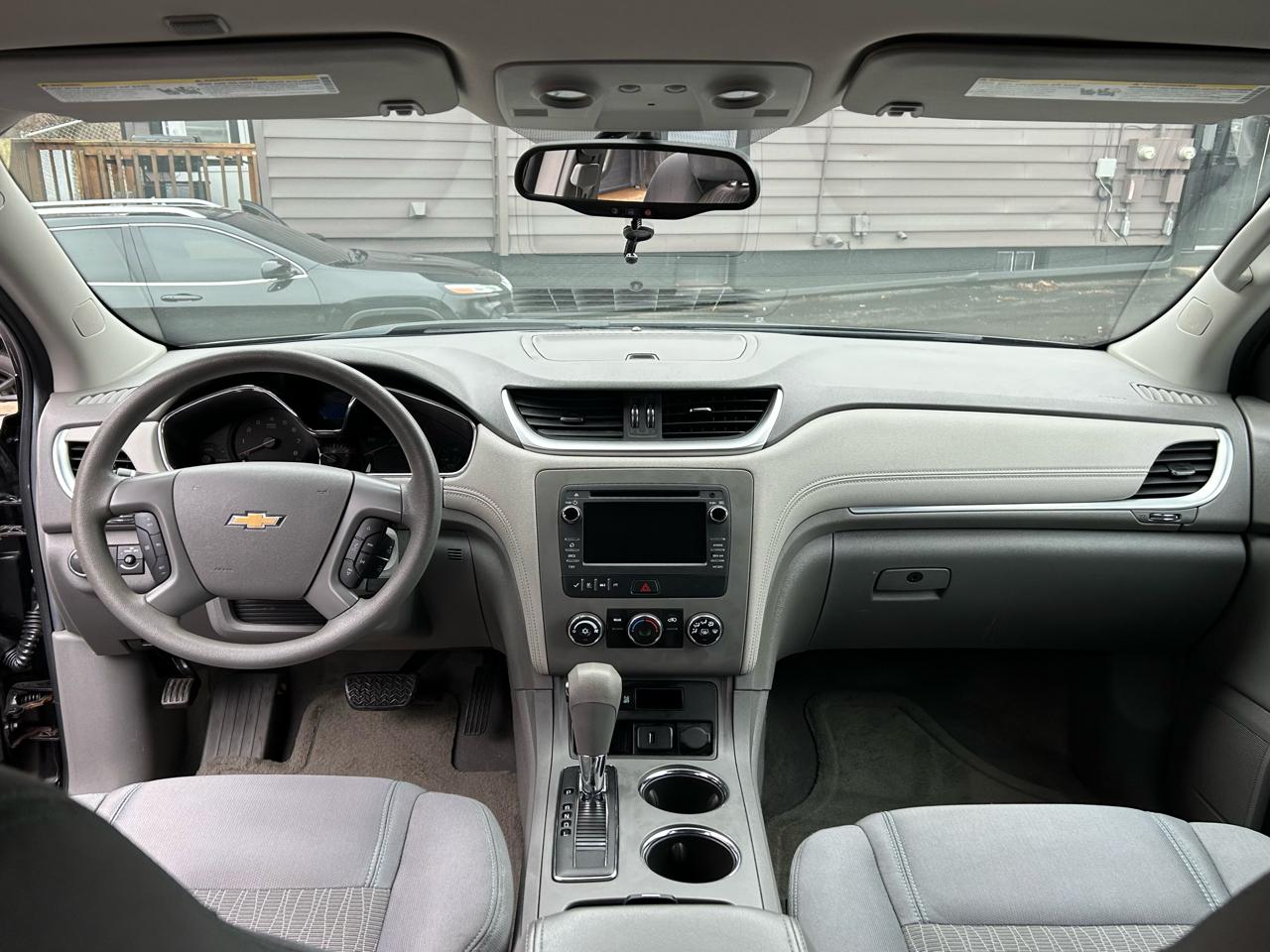 Chevrolet Traverse LS AWD w/PDC 2016