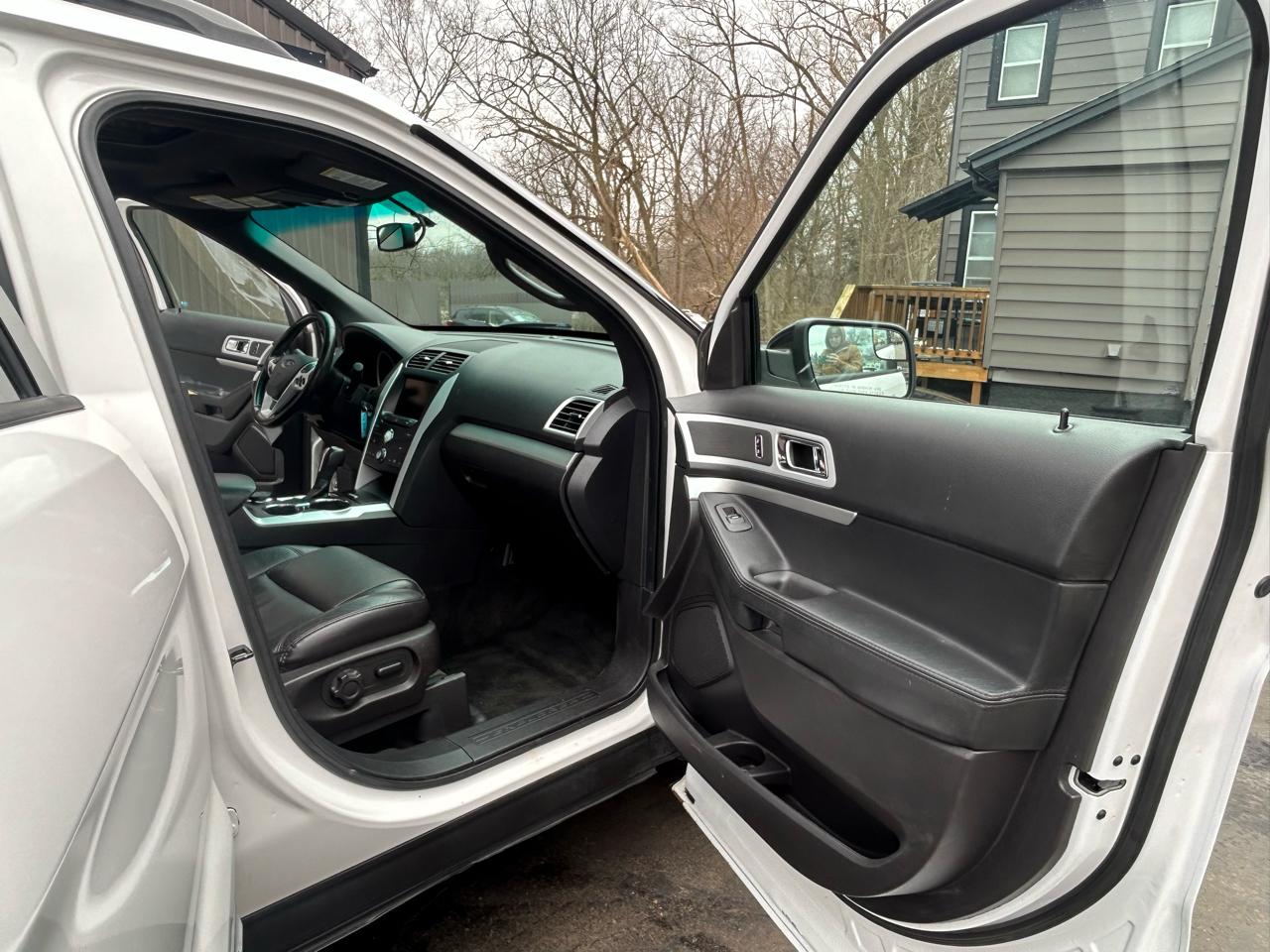 Ford Explorer XLT 4WD 2015