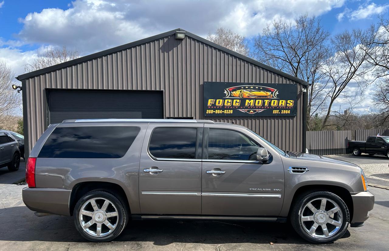 Cadillac Escalade ESV AWD Premium 2011