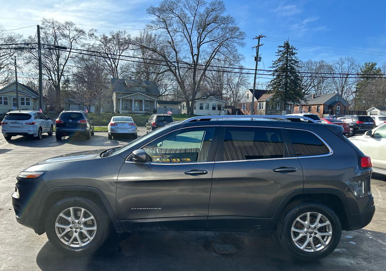 Jeep Cherokee Latitude 4WD 2015