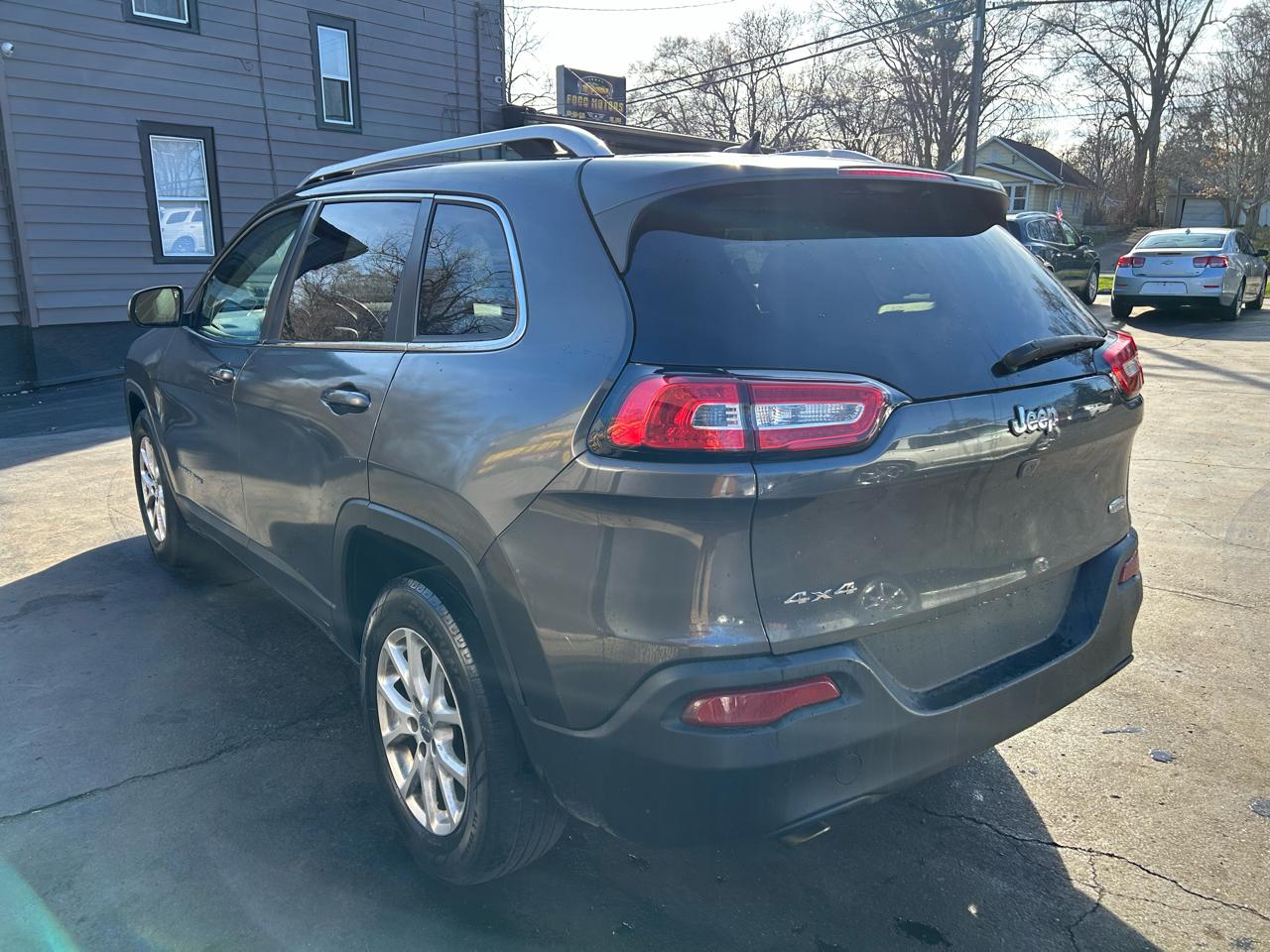 Jeep Cherokee Latitude 4WD 2015