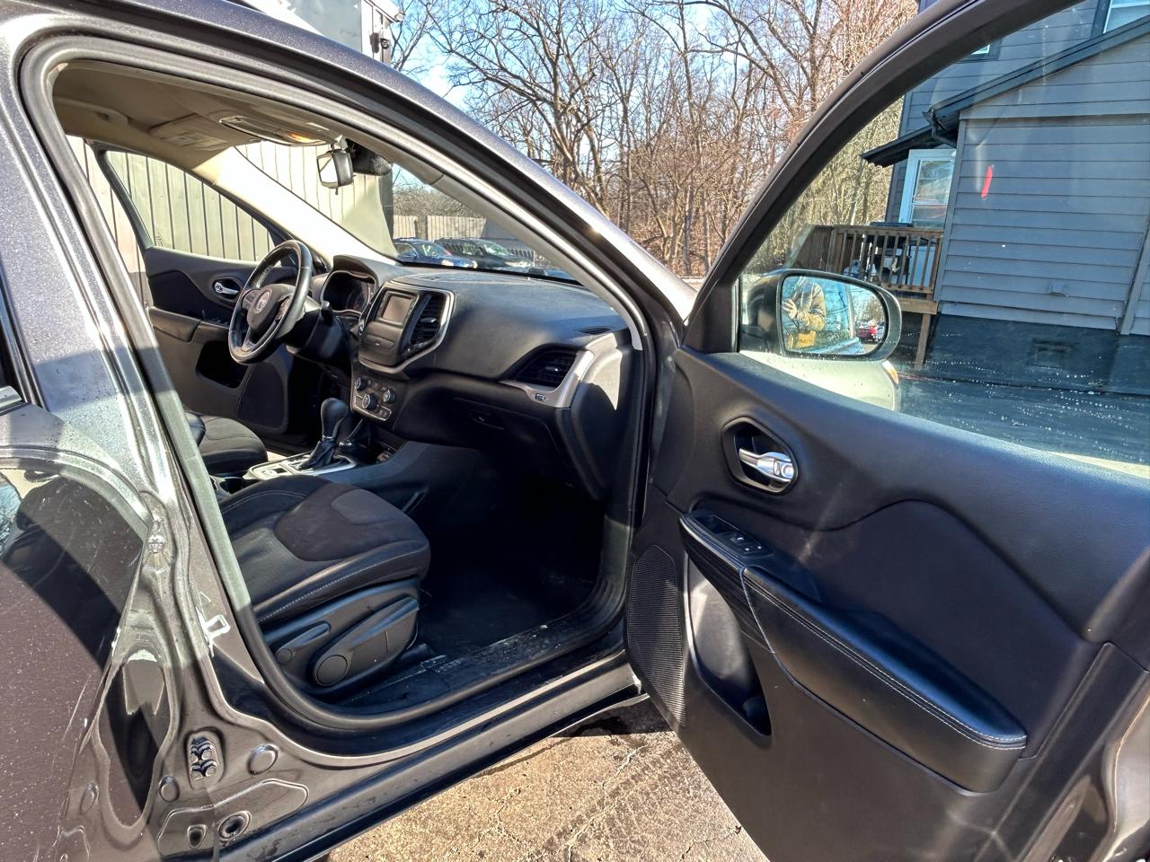 Jeep Cherokee Latitude 4WD 2015