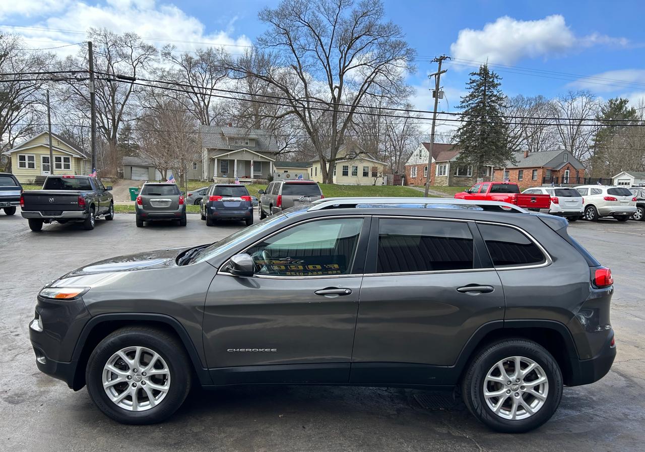 Jeep Cherokee Latitude 4WD 2015