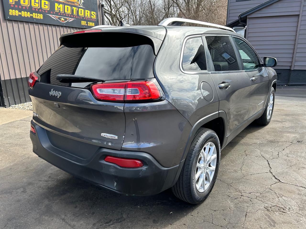 Jeep Cherokee Latitude 4WD 2015