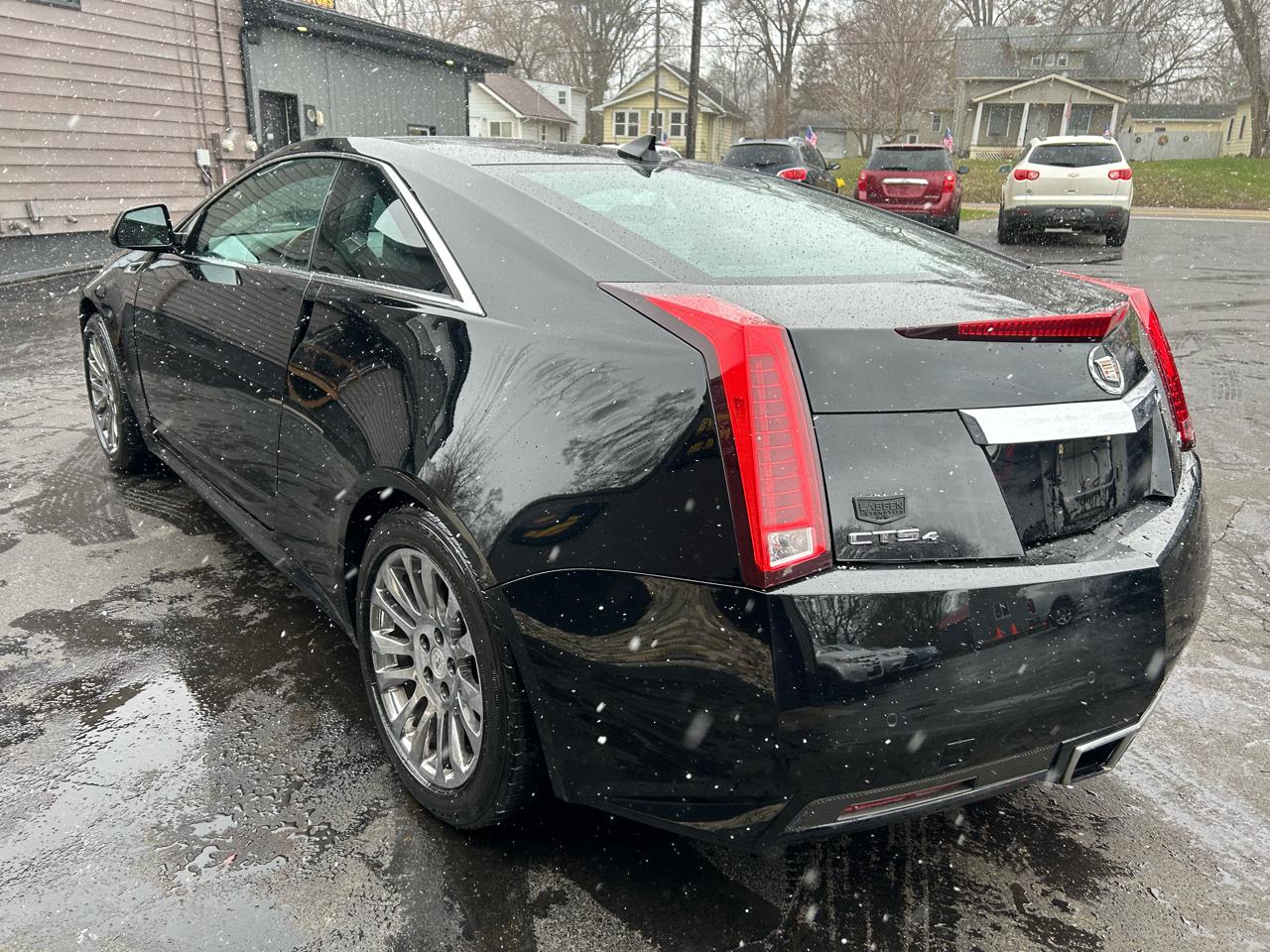 Cadillac CTS Performance Coupe AWD 2011