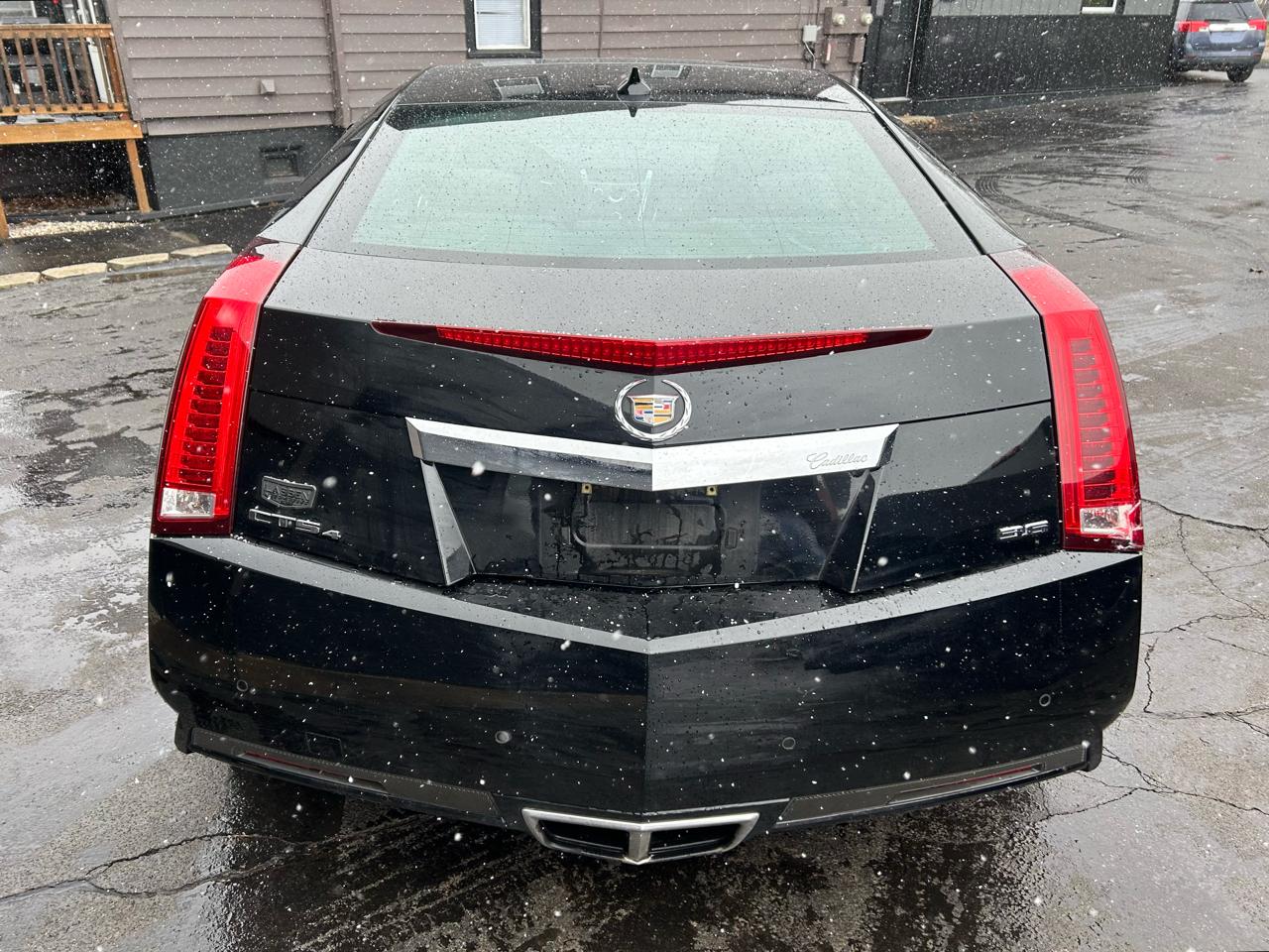 Cadillac CTS Performance Coupe AWD 2011