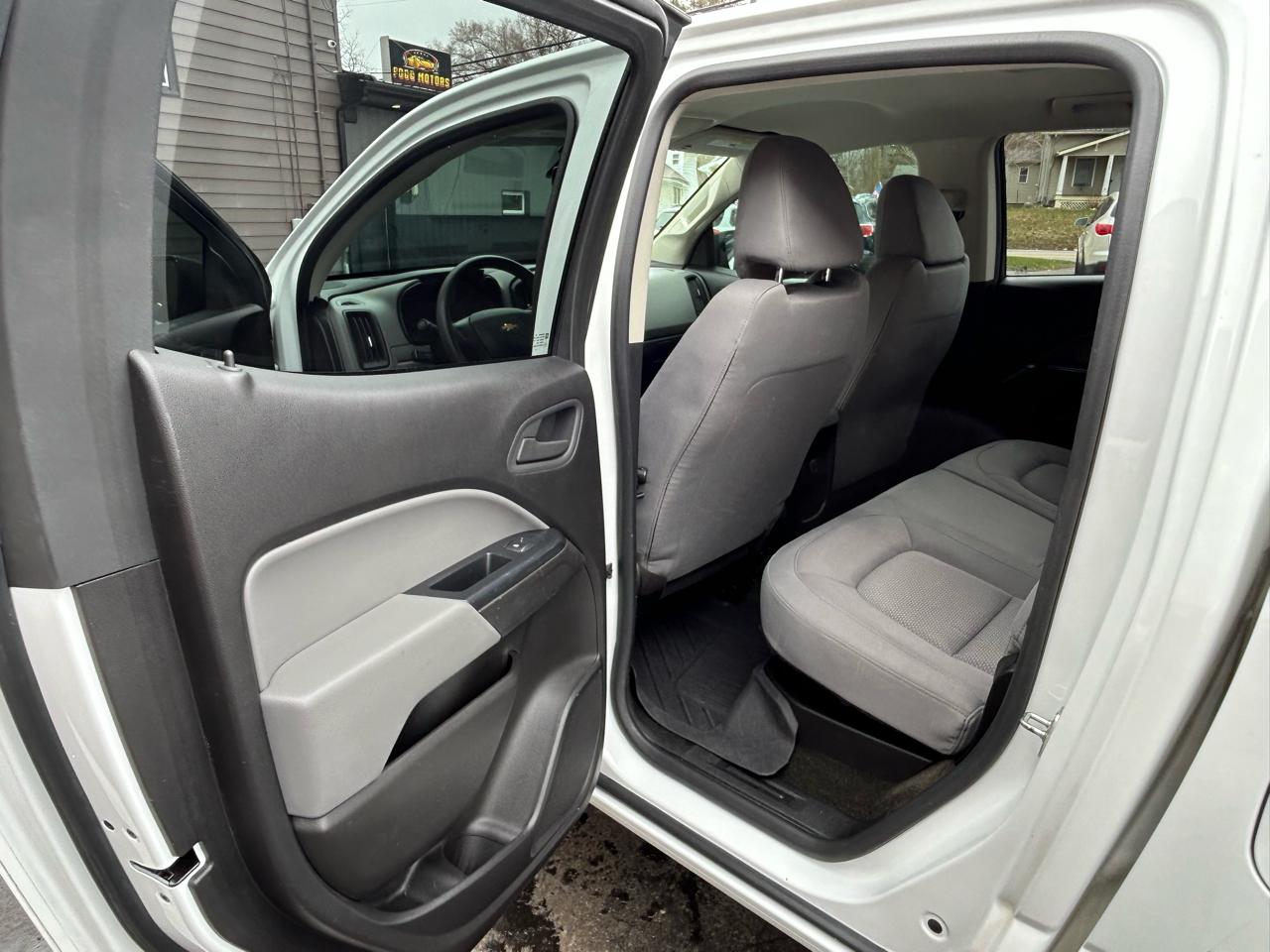 Chevrolet Colorado Work Truck Crew Cab 4WD 2016