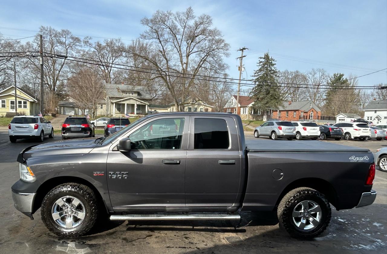 RAM 1500 ST Quad Cab 4WD 2017
