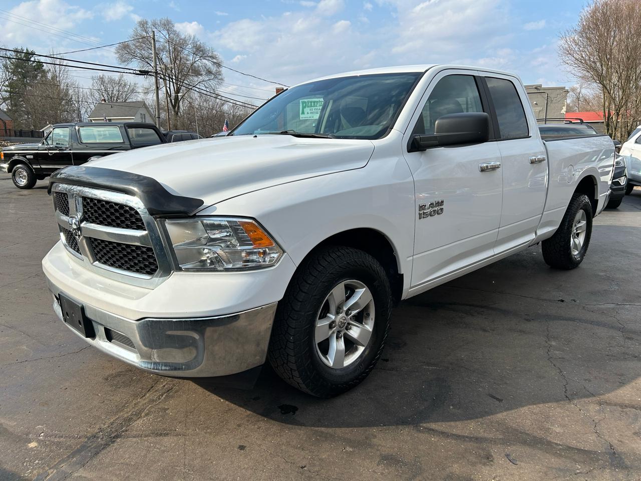 RAM 1500 SLT Quad Cab 2WD 2018