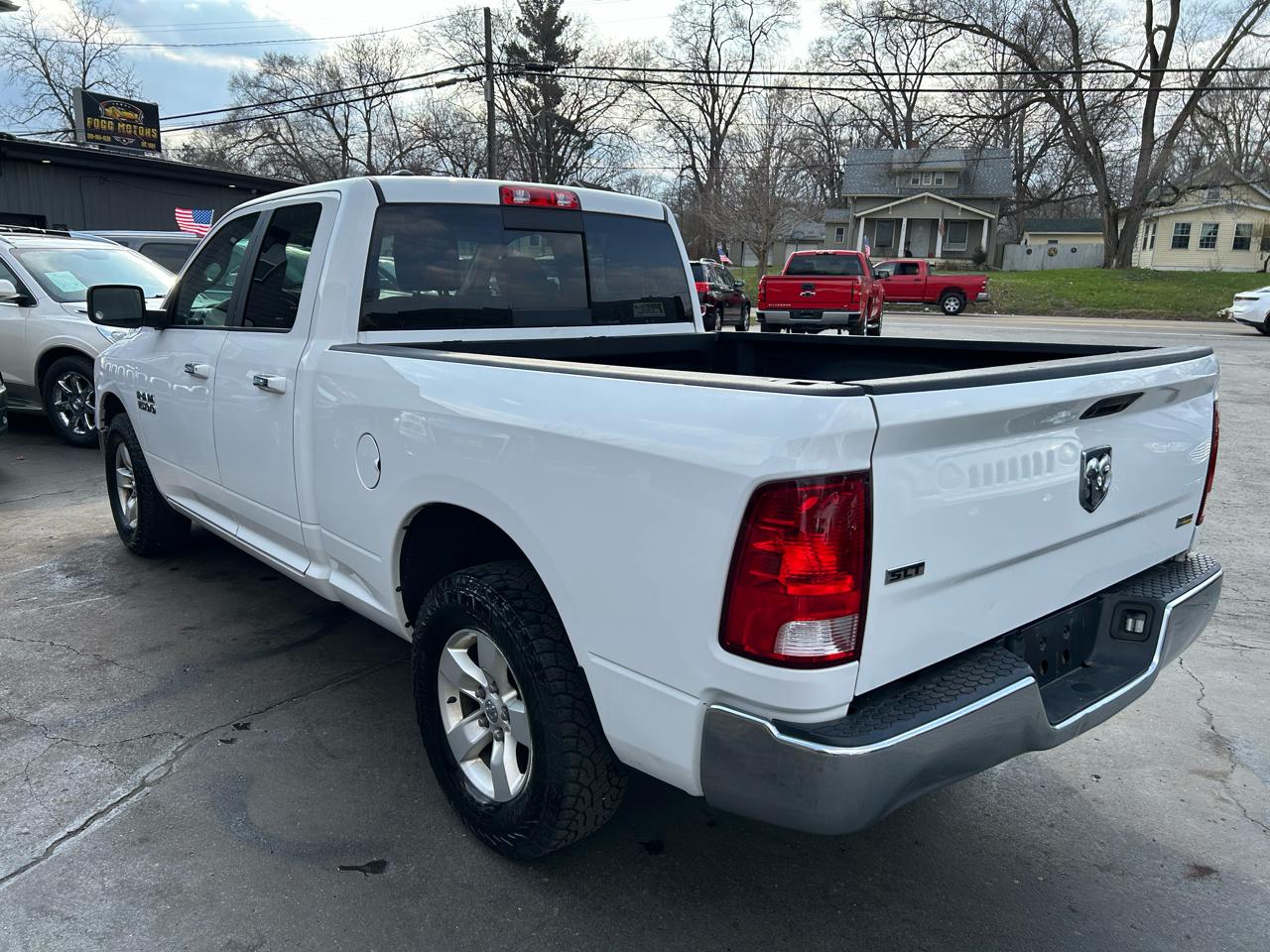 RAM 1500 SLT Quad Cab 2WD 2018