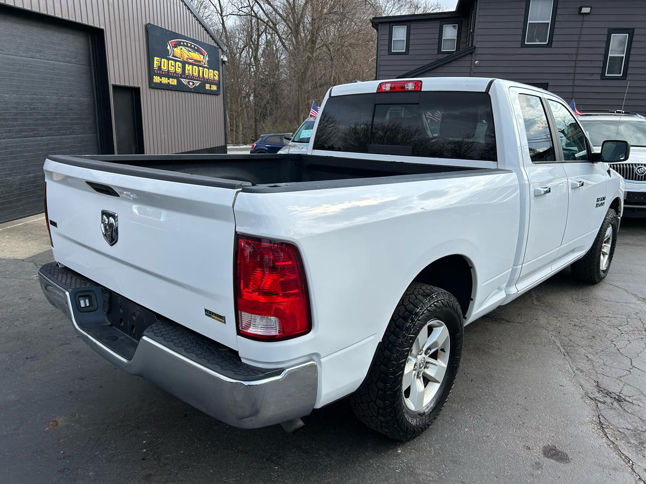 RAM 1500 SLT Quad Cab 2WD 2018