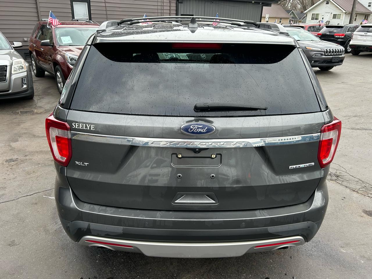 Ford Explorer XLT FWD 2016