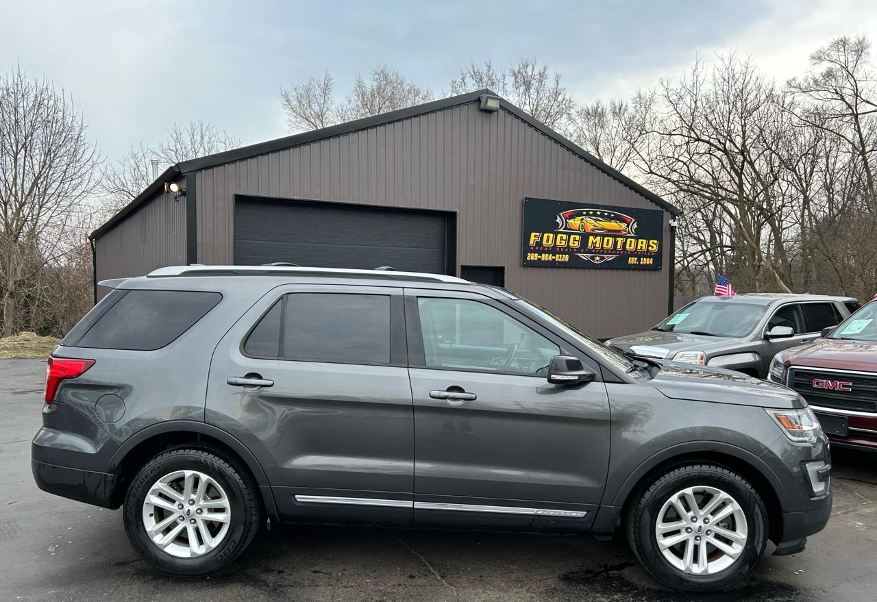 Ford Explorer XLT FWD 2016