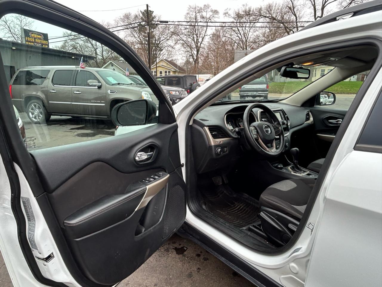 Jeep Cherokee Sport 4WD 2017