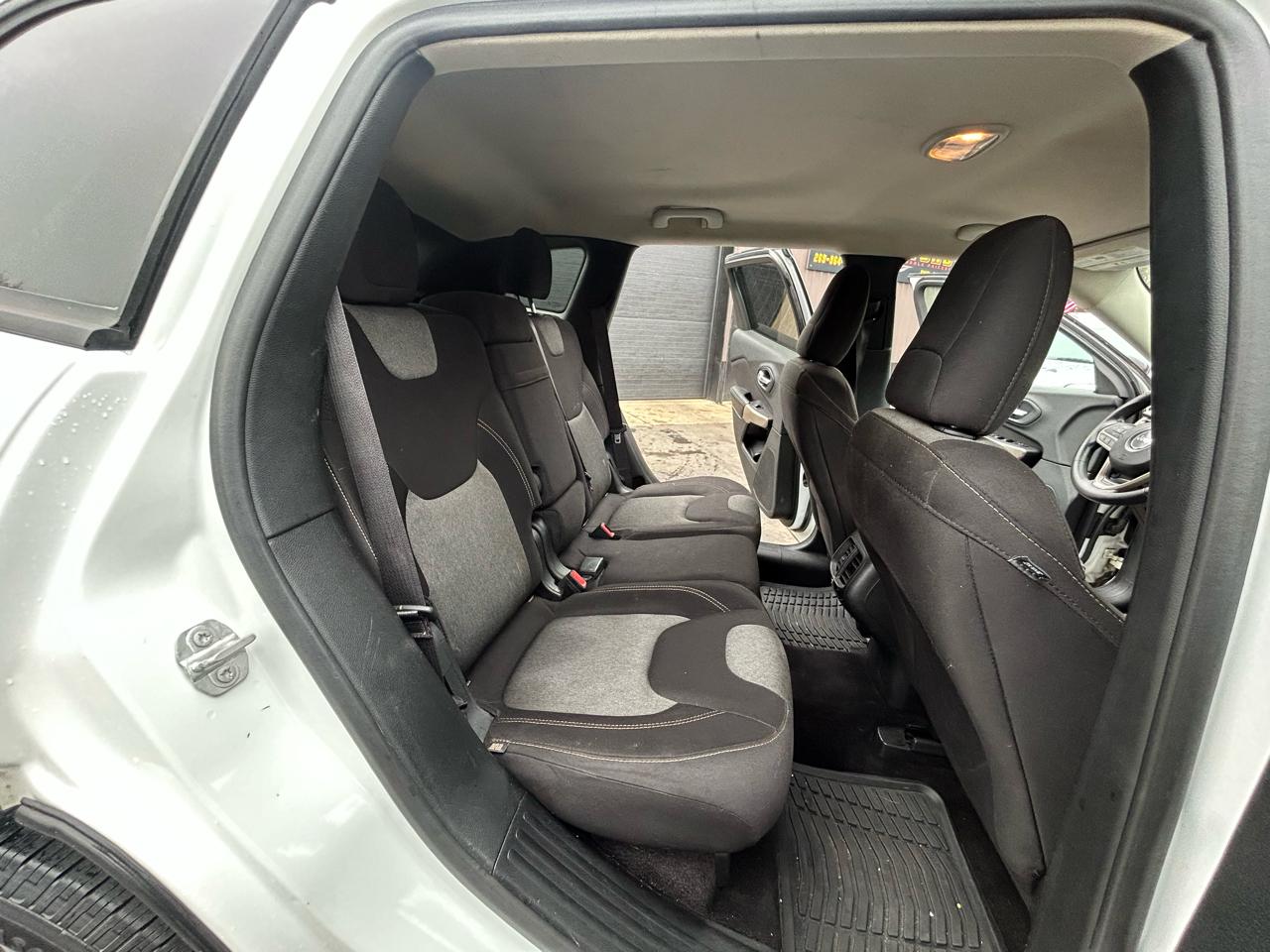 Jeep Cherokee Sport 4WD 2017