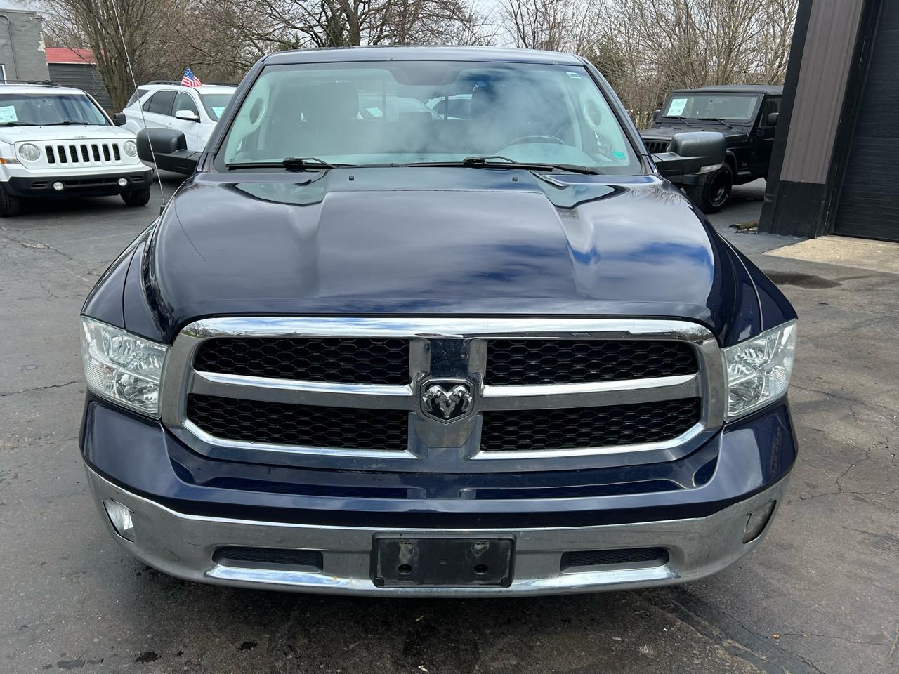 RAM 1500 SLT Crew Cab SWB 4WD 2017