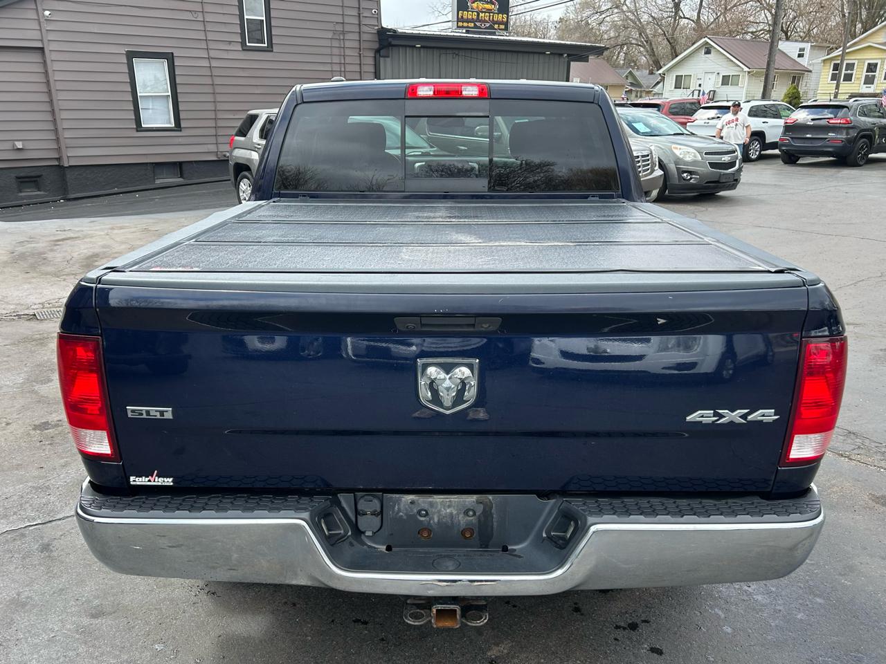 RAM 1500 SLT Crew Cab SWB 4WD 2017