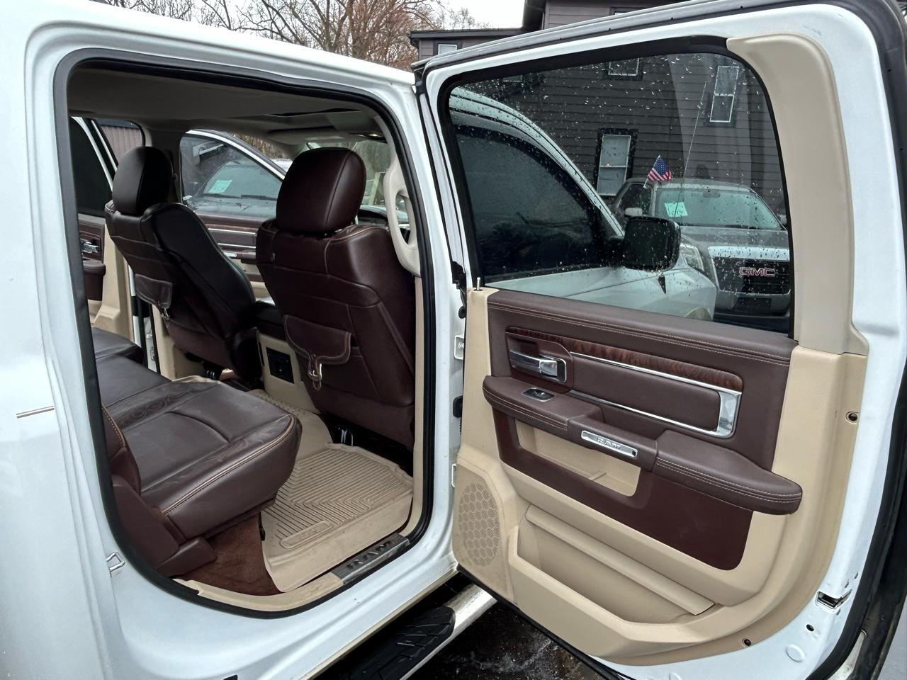 RAM 1500 Longhorn Crew Cab SWB 4WD 2015