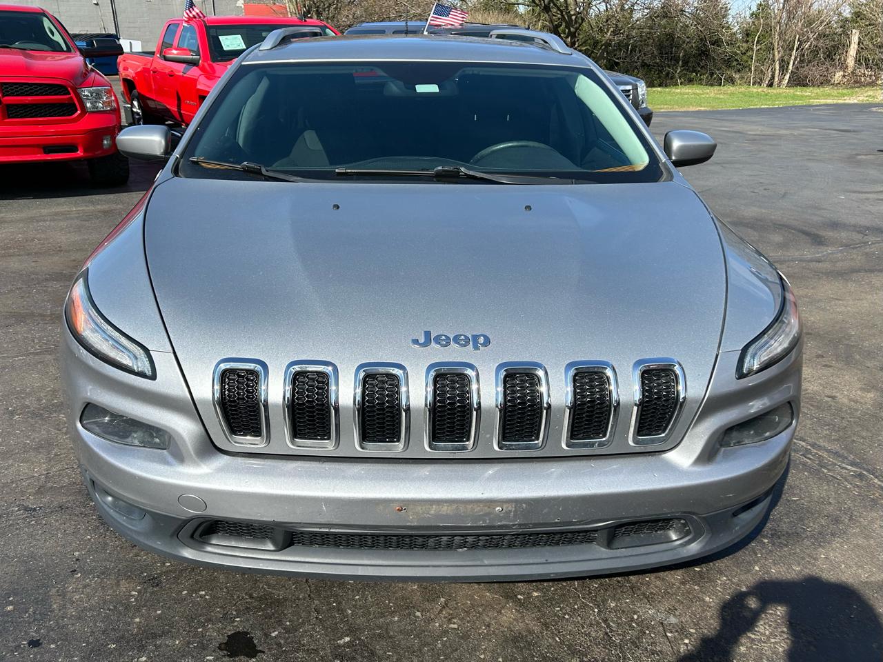 Jeep Cherokee Latitude FWD 2015