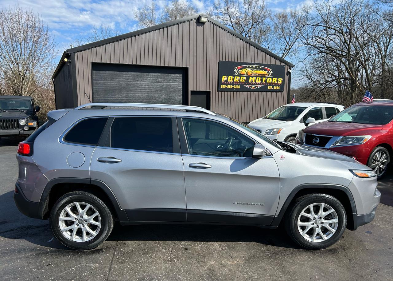 Jeep Cherokee Latitude FWD 2015