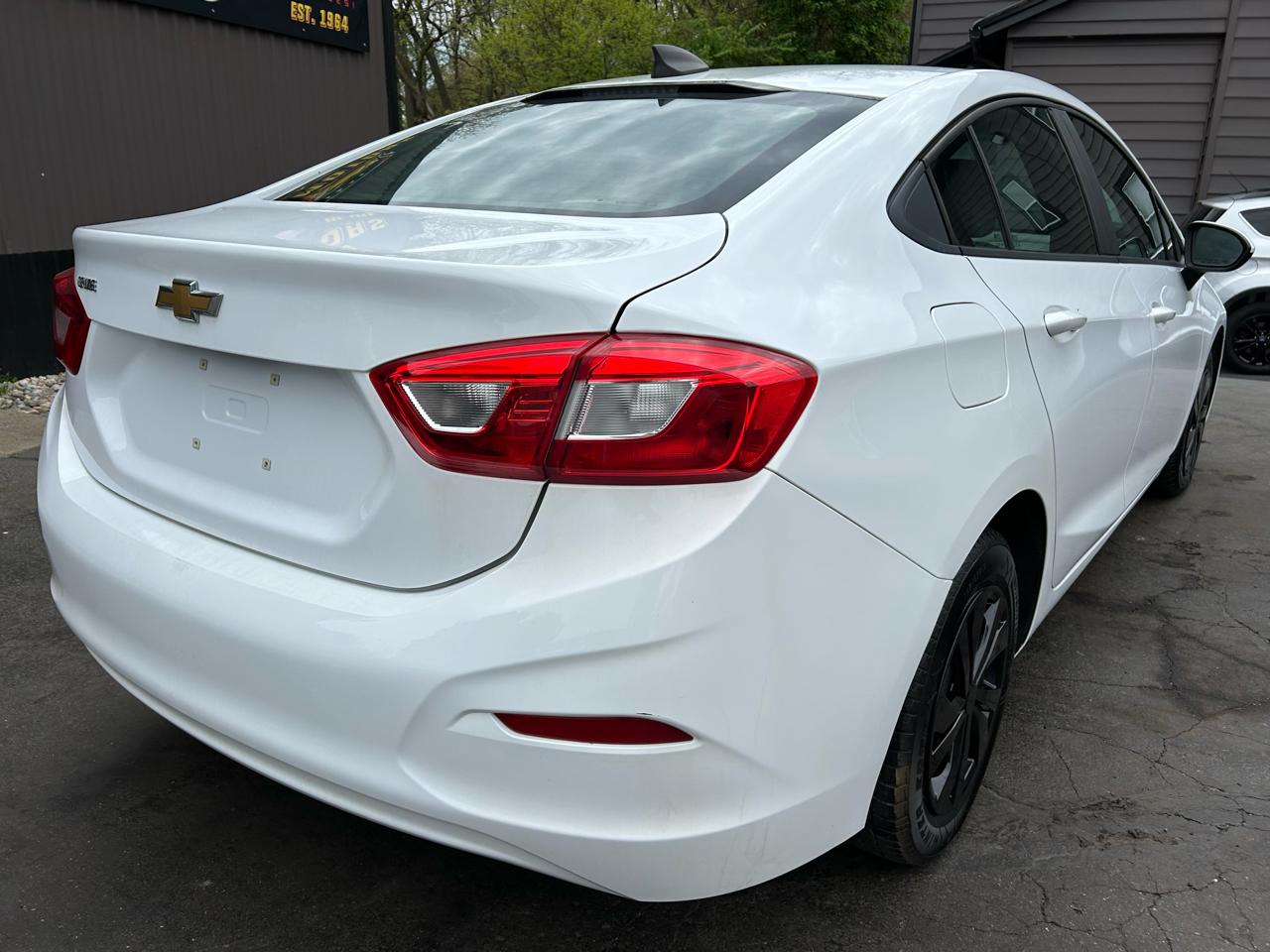 Chevrolet Cruze L Manual 2017