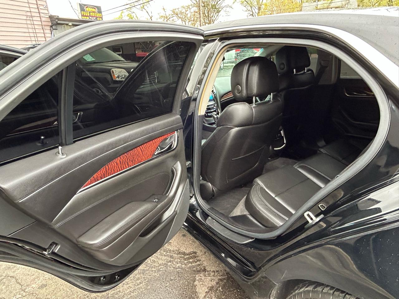 Cadillac CTS 3.6L Luxury AWD 2014