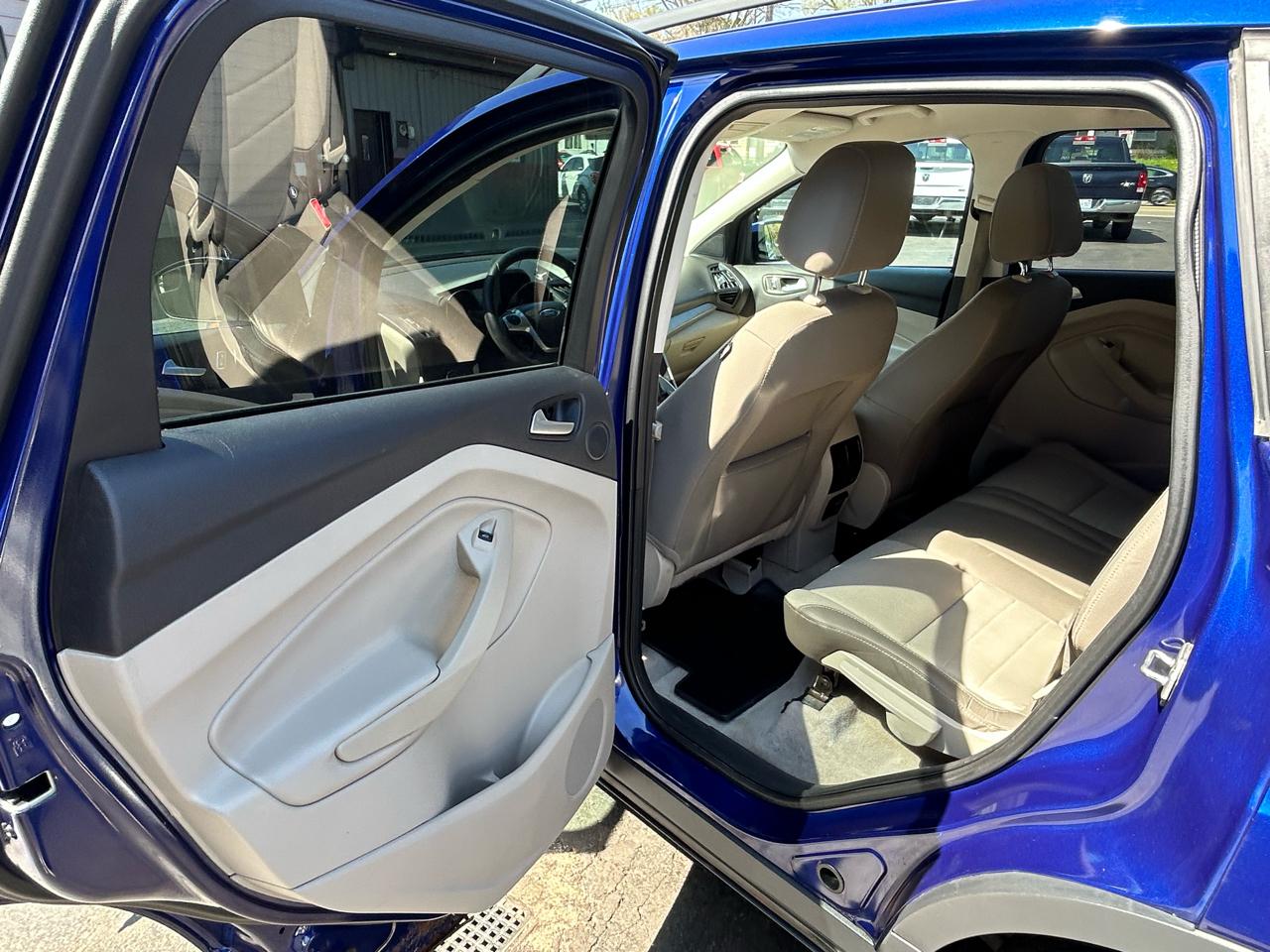 Ford Escape SE FWD 2014