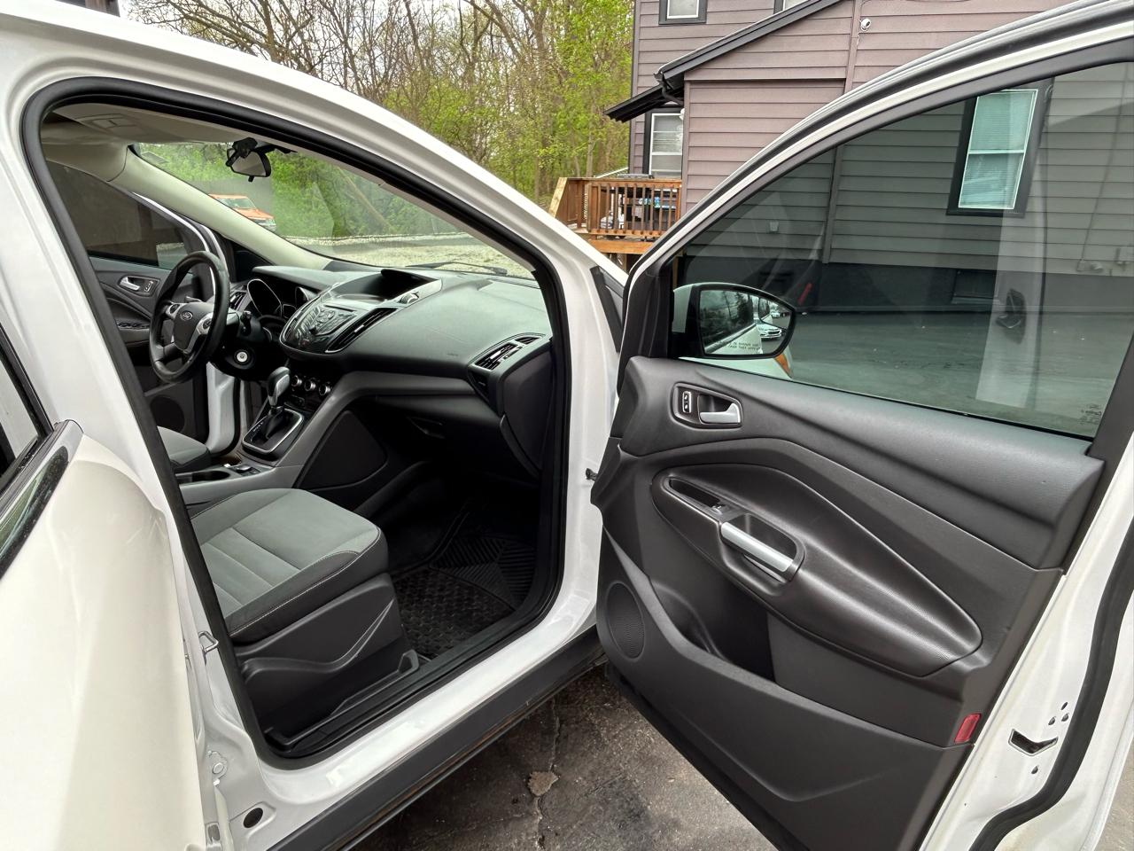 Ford Escape SE 4WD 2013