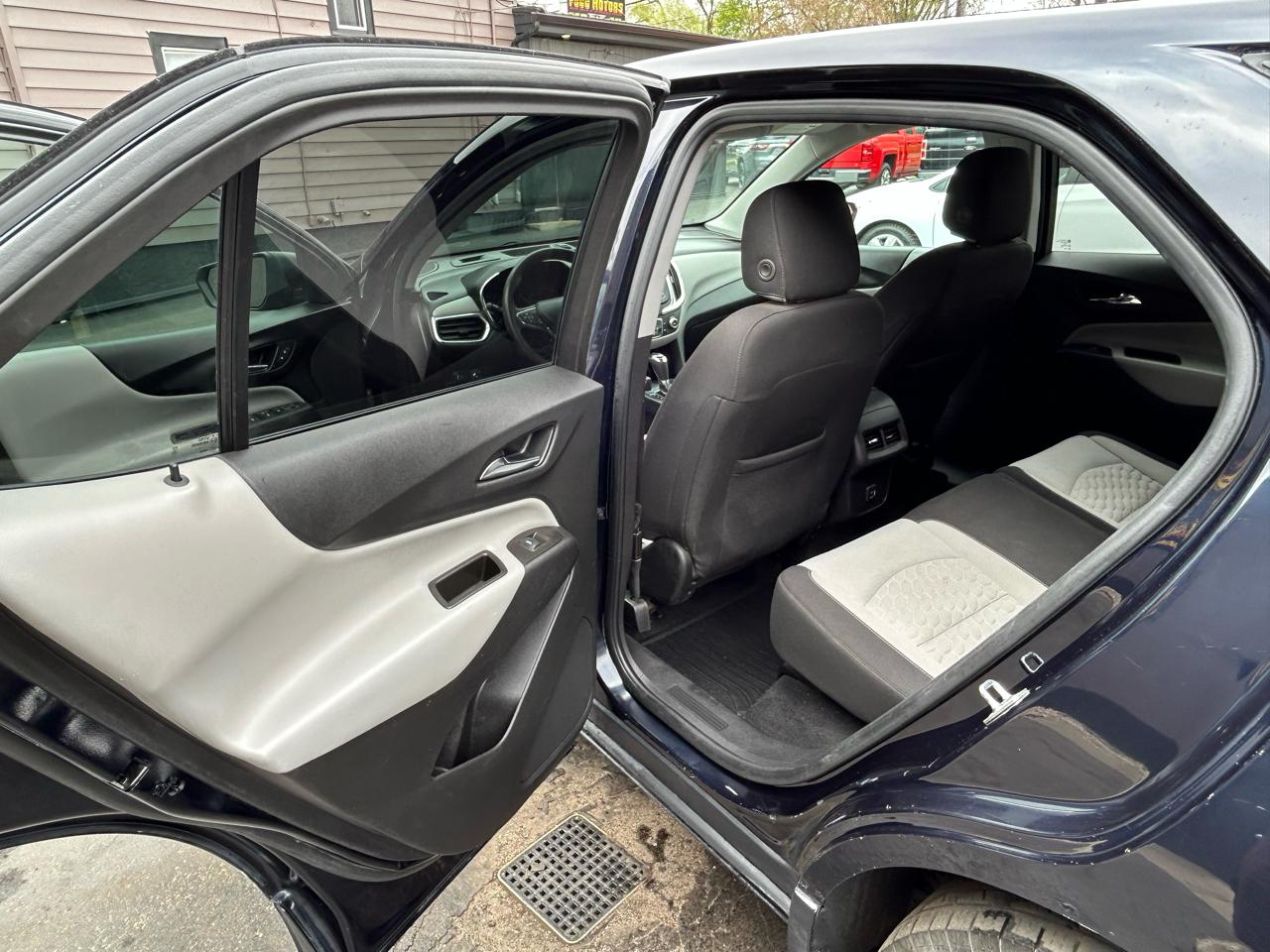 Chevrolet Equinox LS 2WD 2020